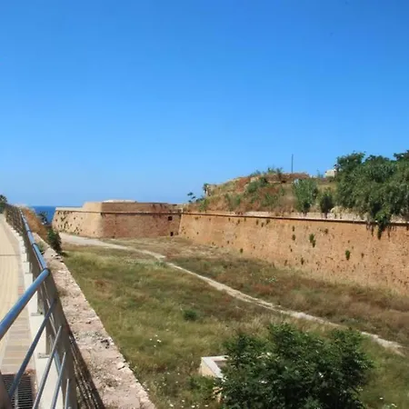 Daphne's House Families Only