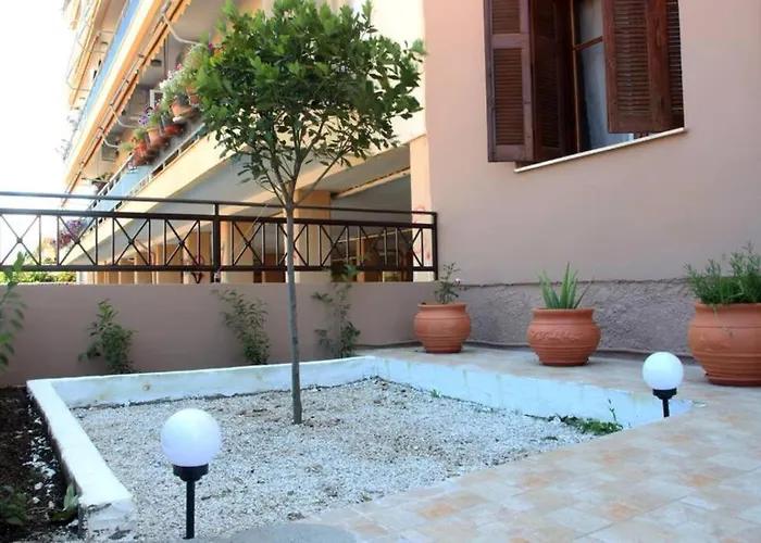 Daphne's House Families Only * Chania (Crete)