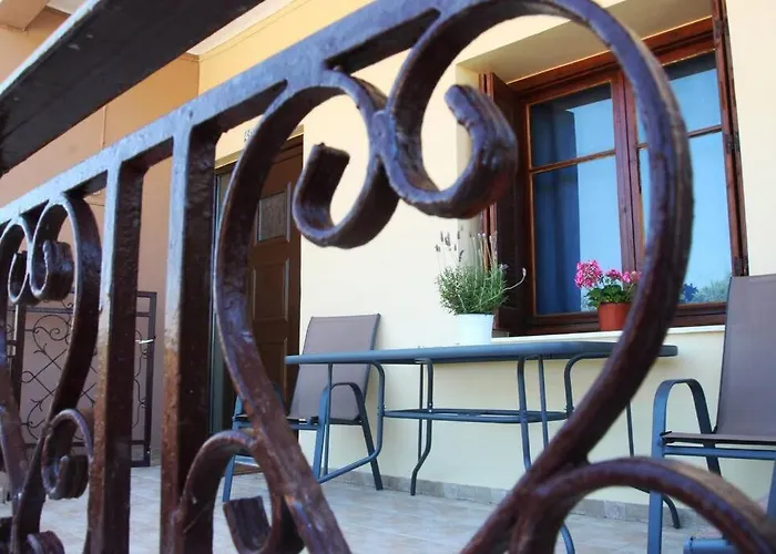 Daphne's House Families Only Lägenhet