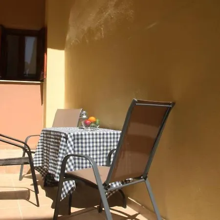 Daphne's House Families Only *