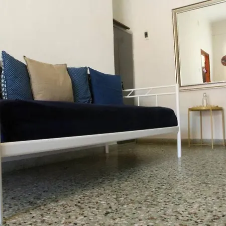 Daphne's House Families Only *