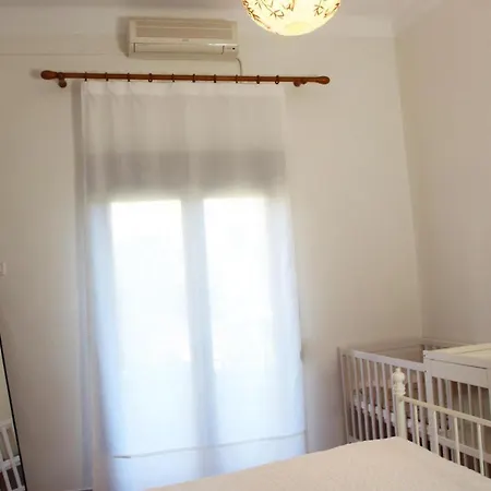 Daphne's House Families Only Apartment *